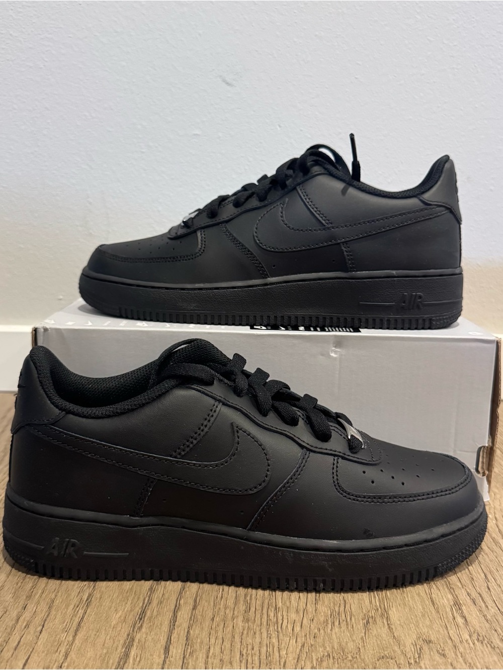 Nike Air Force 1 Black